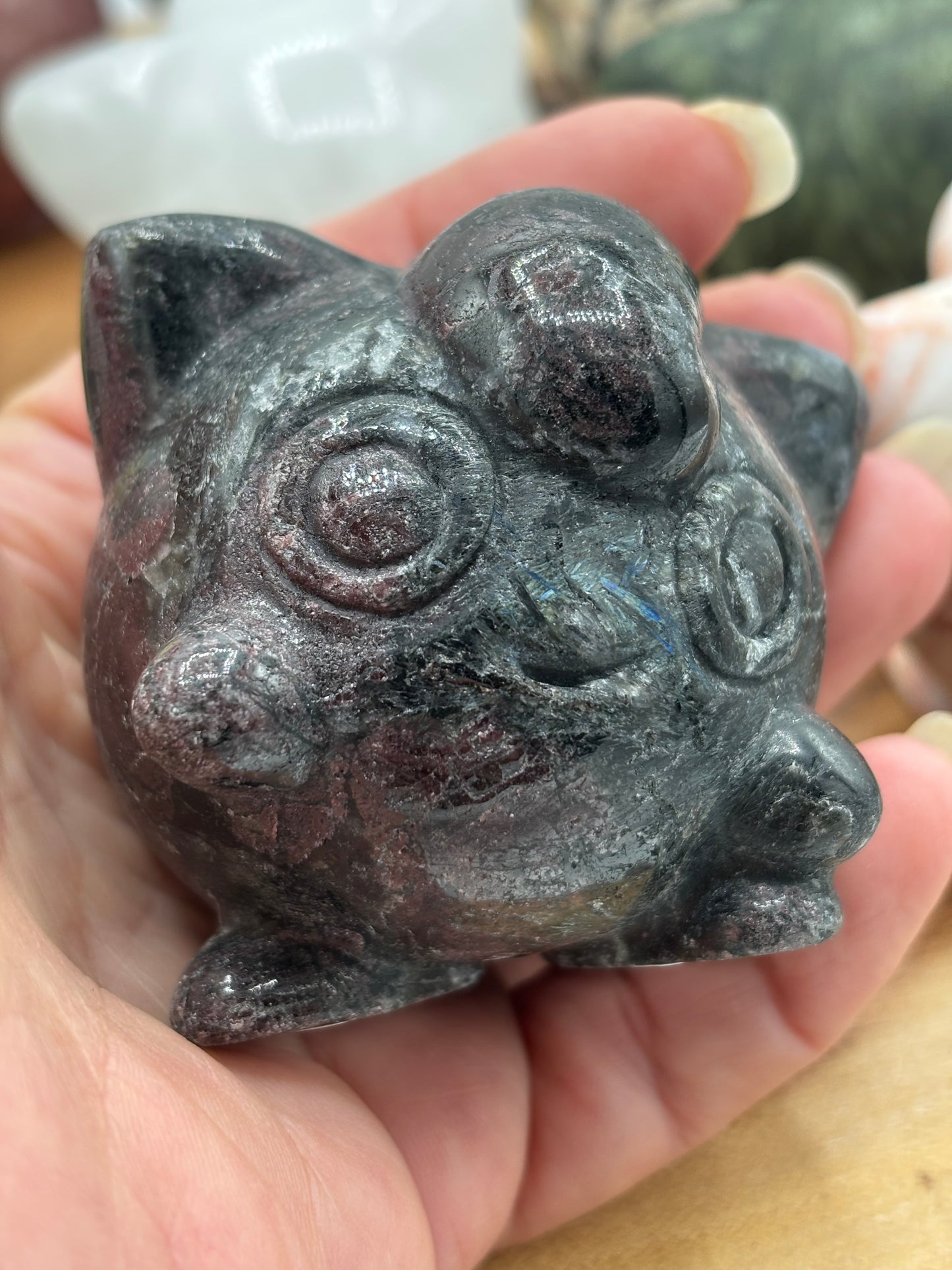 Jiggle Type Game Character Carving