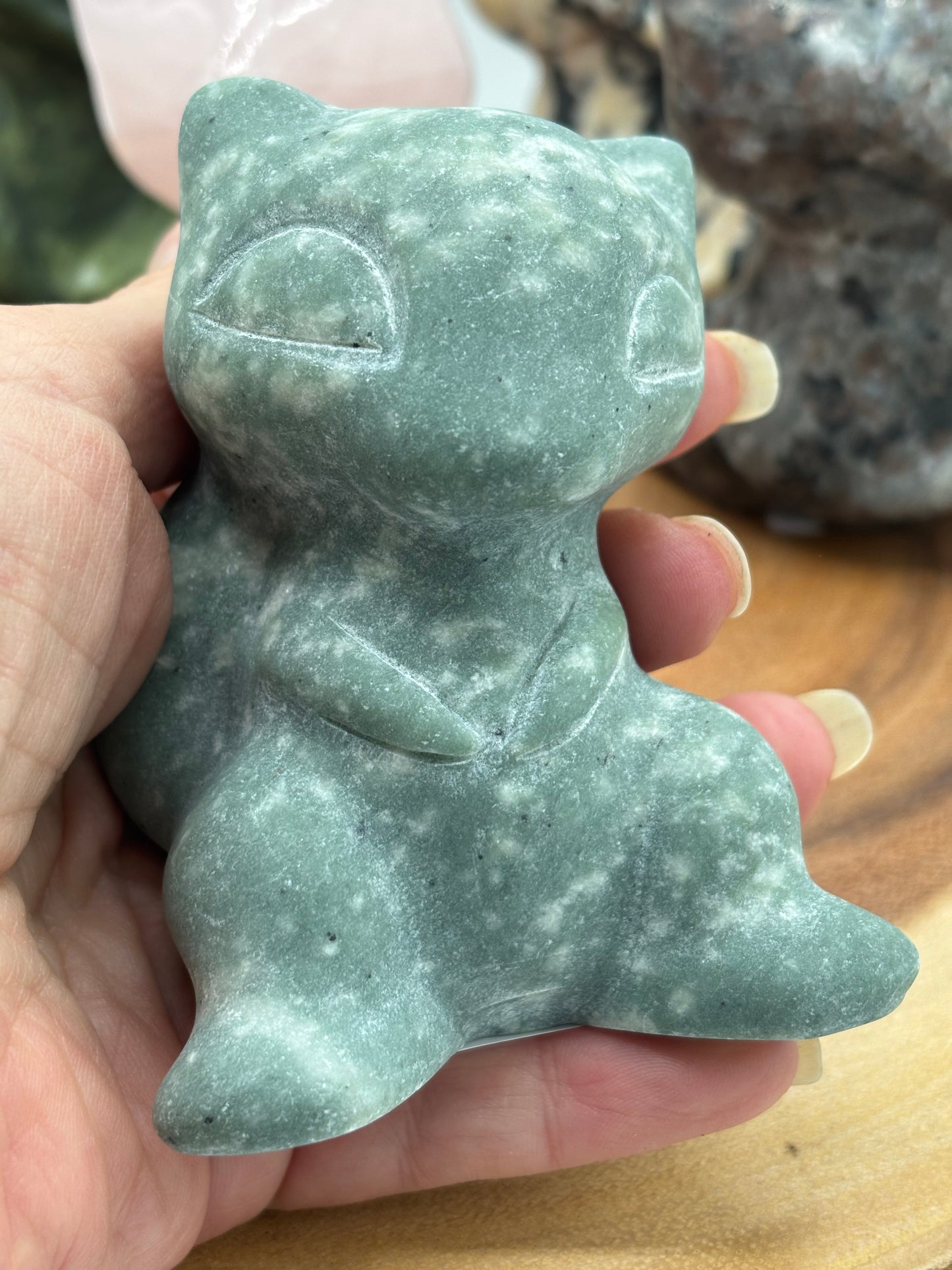 Mew Type Video Game Character Carving